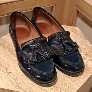 Russell & Bromley Navy Tassel Kiltie Cheater Loafers 8